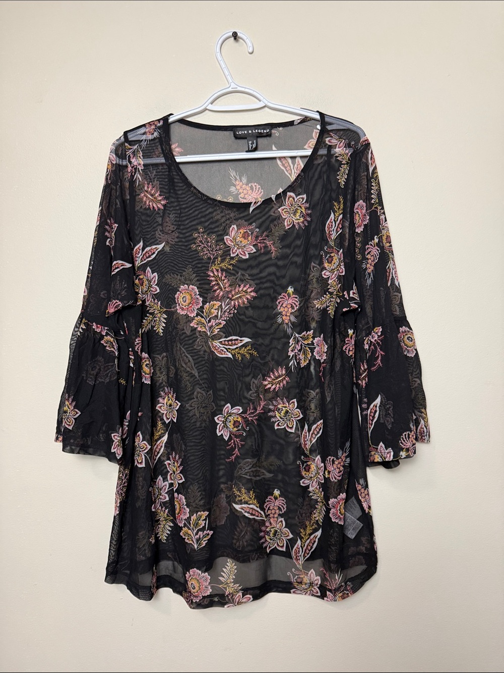 Love & Legend Black Sheer Floral Bell-Sleeve Tunic size 2X